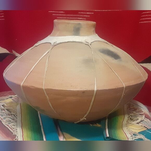 Large Tarahumara SW American Indian Mexican Ceramic Water Pot 16" Wide - Picture 16 of 16